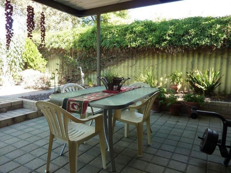 102 Walderton Avenue, Balga WA 6061