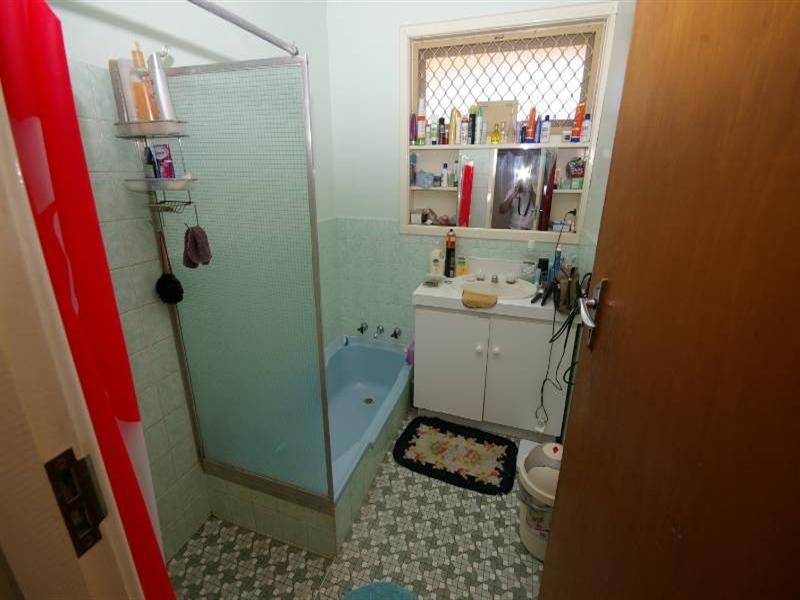 75 Pola Street, Dianella WA 6059