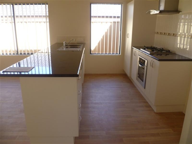 10 Yapton Turn, Girrawheen WA 6064