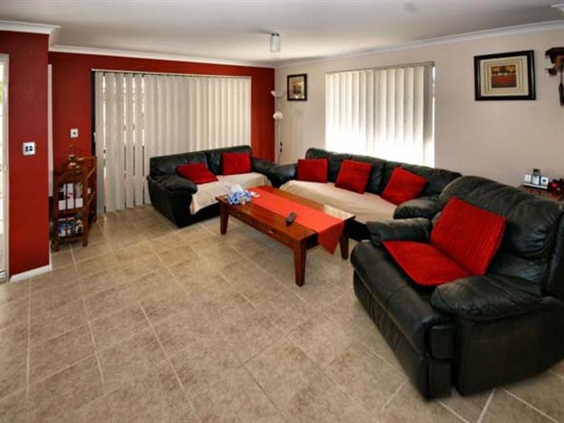 33A Wythburn Avenue, Balga WA 6061