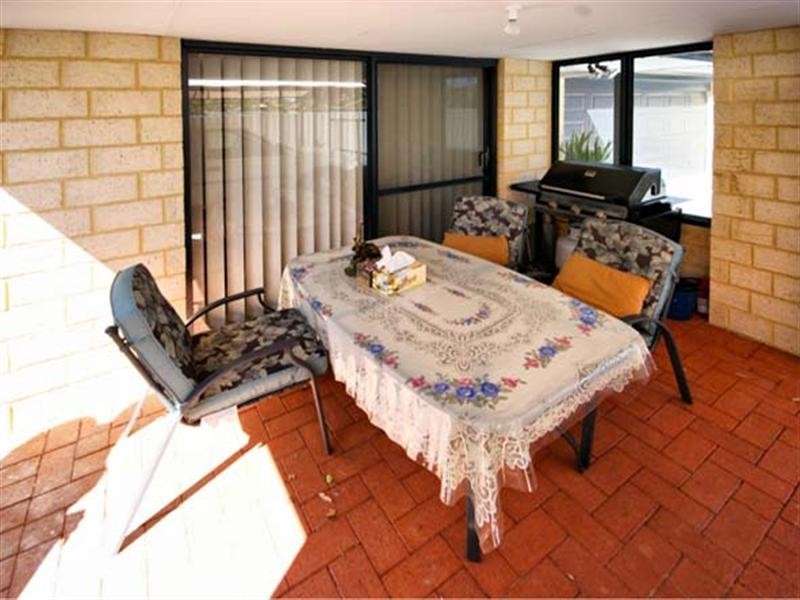 33A Wythburn Avenue, Balga WA 6061