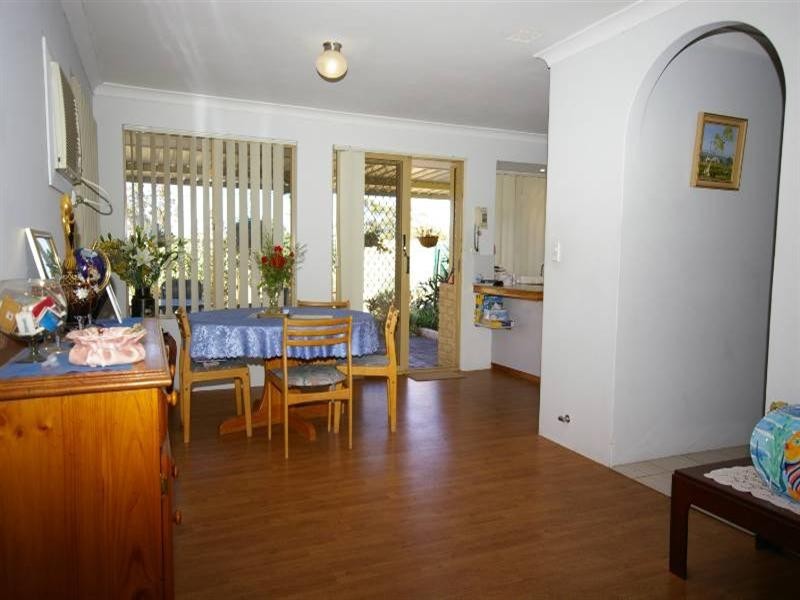 34 Le Grand Gardens, Marangaroo WA 6064