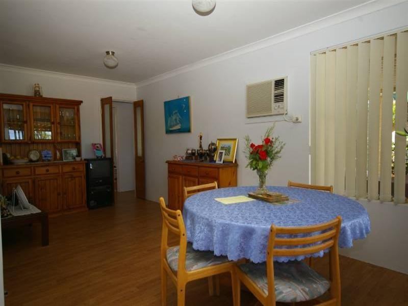 34 Le Grand Gardens, Marangaroo WA 6064