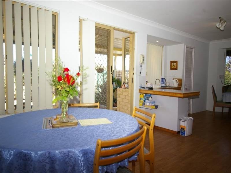 34 Le Grand Gardens, Marangaroo WA 6064