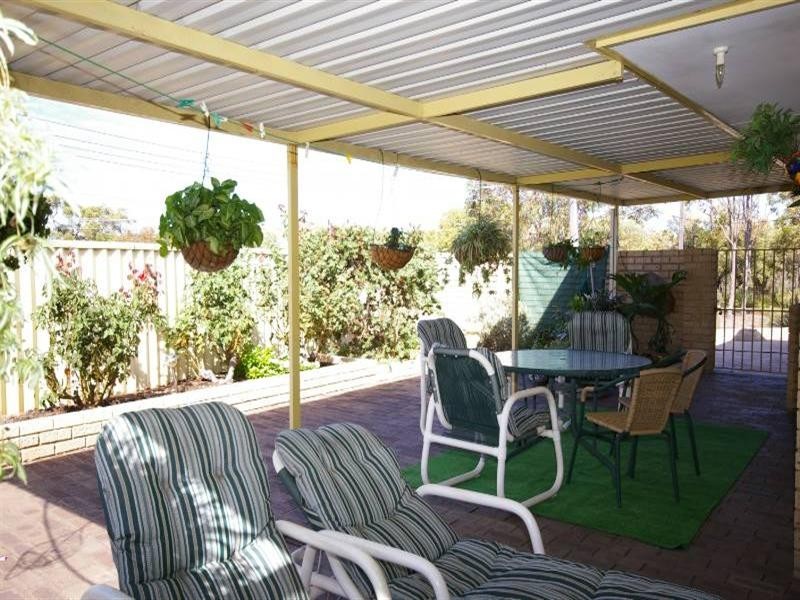 34 Le Grand Gardens, Marangaroo WA 6064