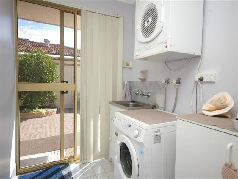 34 Le Grand Gardens, Marangaroo WA 6064