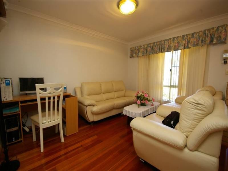 14 Uluru Gardens, Ballajura WA 6066