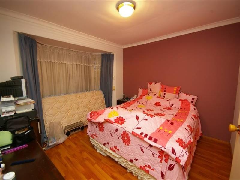 14 Uluru Gardens, Ballajura WA 6066