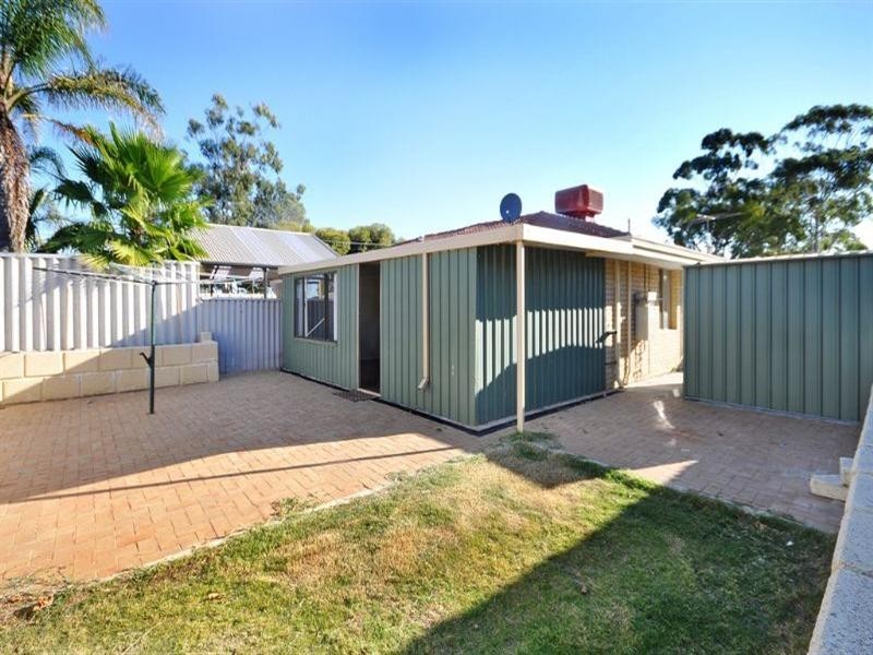 23 Burnham Way, Girrawheen WA 6064