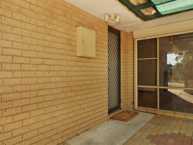 23 Burnham Way, Girrawheen WA 6064