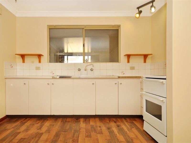 23 Burnham Way, Girrawheen WA 6064