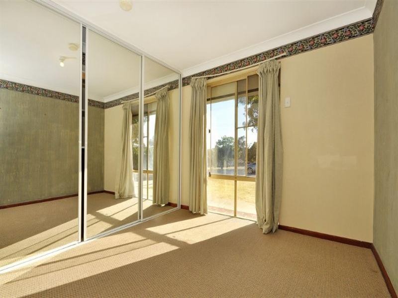 23 Burnham Way, Girrawheen WA 6064