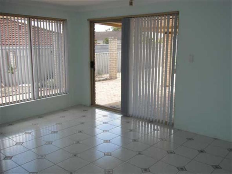 9 Rosewood Crescent, Dianella WA 6059