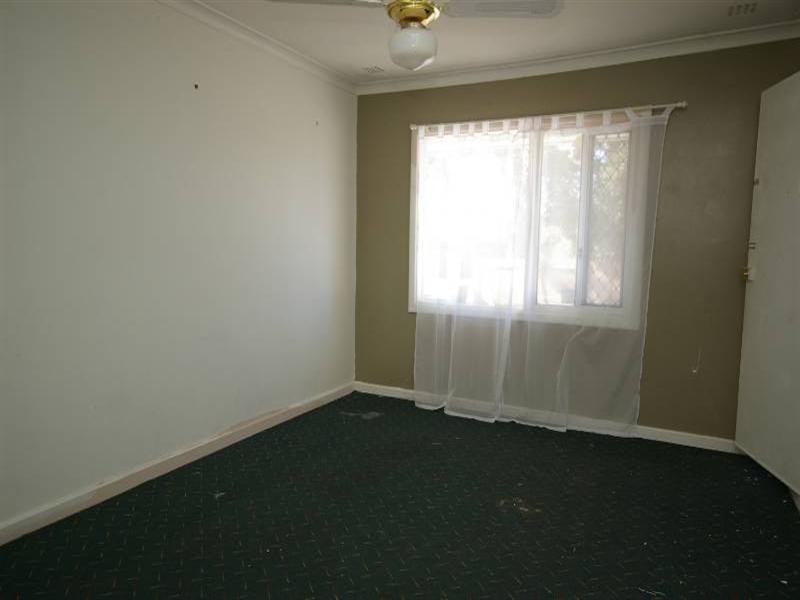 23 Tendring Way, Girrawheen WA 6064