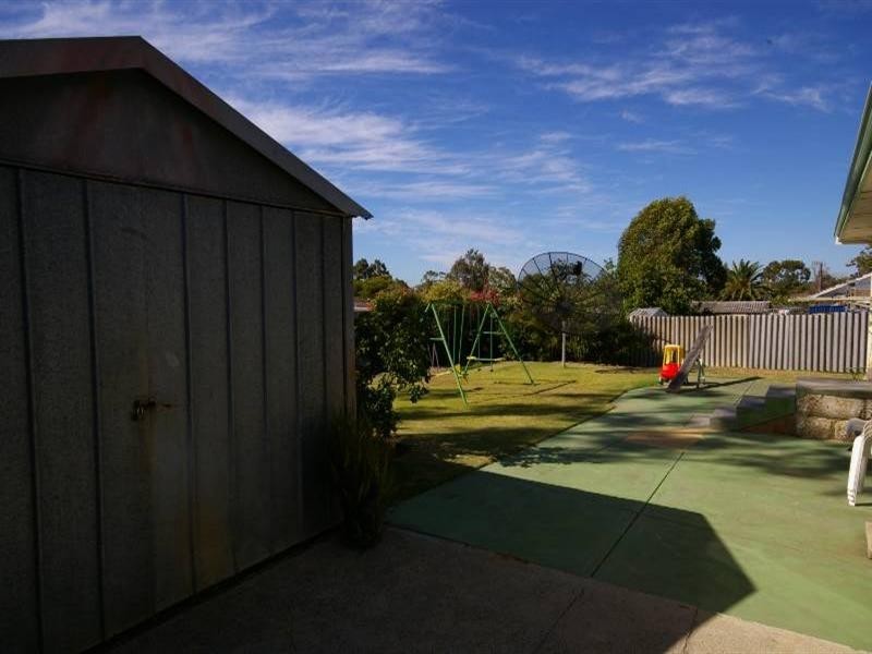 45 Bendix Way, Girrawheen WA 6064