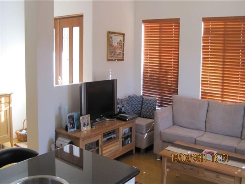 48 Majella Road, Westminster WA 6061