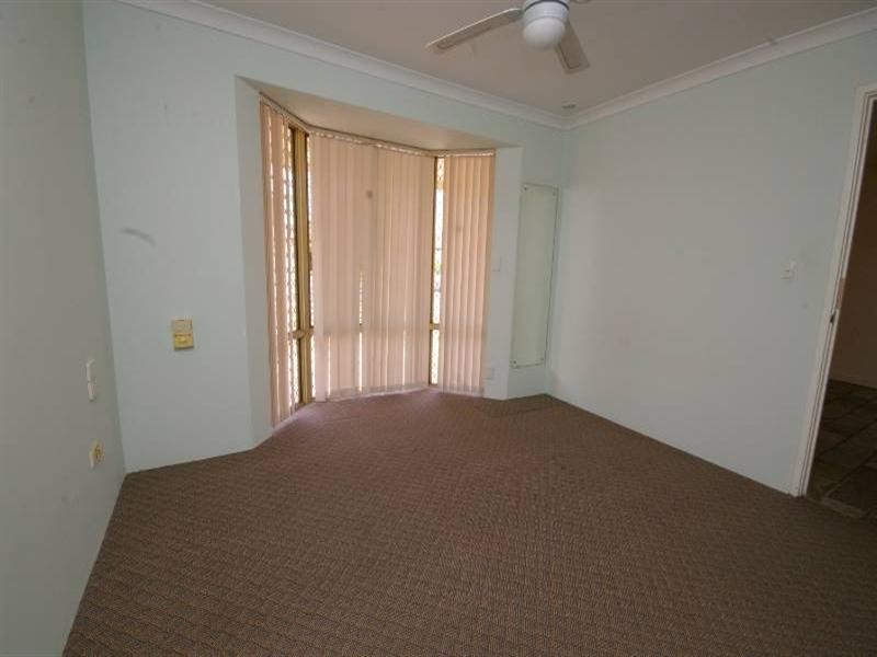 9 Beeston Crescent, Marangaroo WA 6064