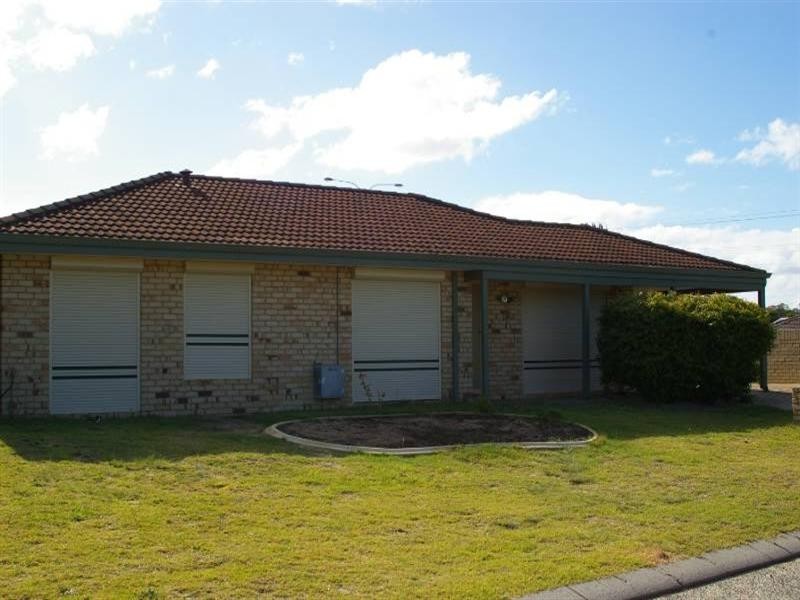 11 Farnell Place, Alexander Heights WA 6064