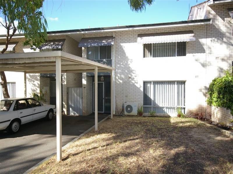 16f Wardlow Way, Balga WA 6061