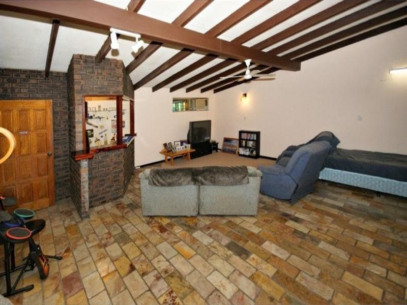 26 Kilmurray Way, Balga WA 6061