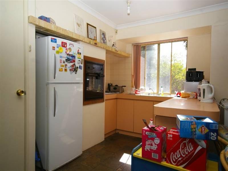 6 Polyantha Gardens, Mirrabooka WA 6061