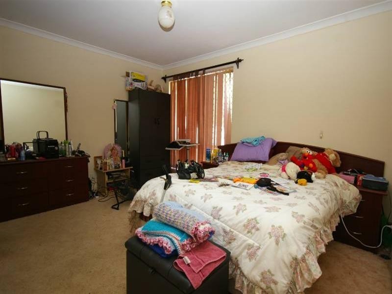 6 Polyantha Gardens, Mirrabooka WA 6061