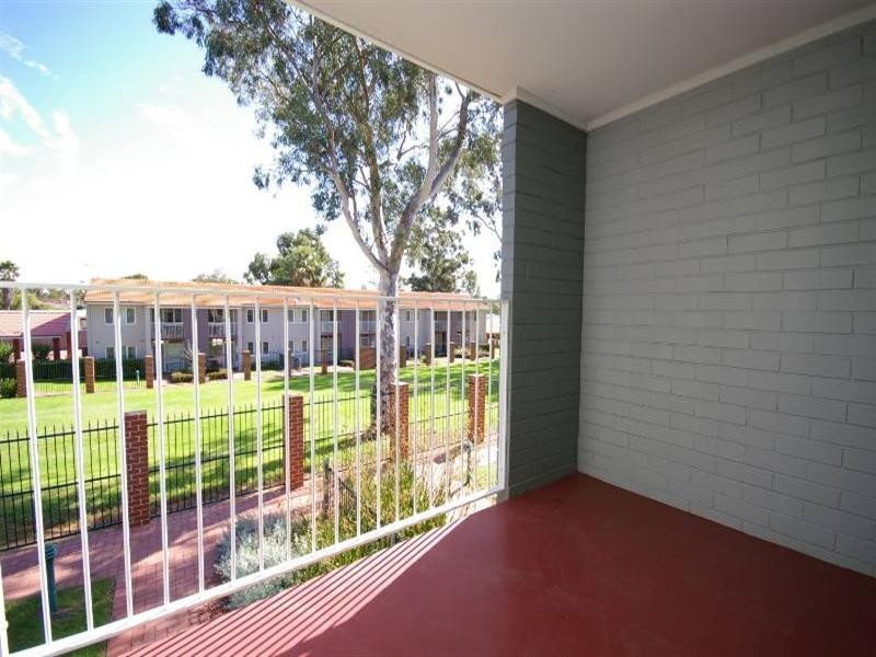 1/31 Markham Way, Balga WA 6061