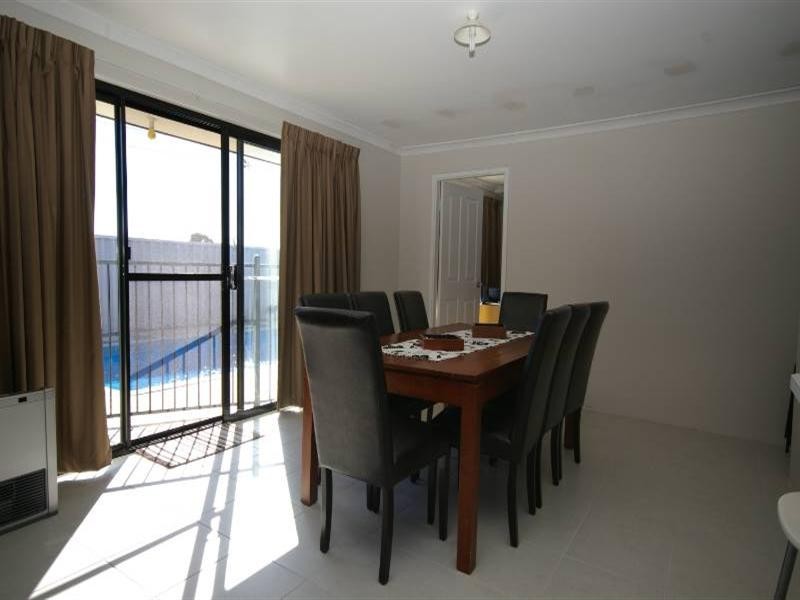 14 Driftwood Way, Beechboro WA 6063