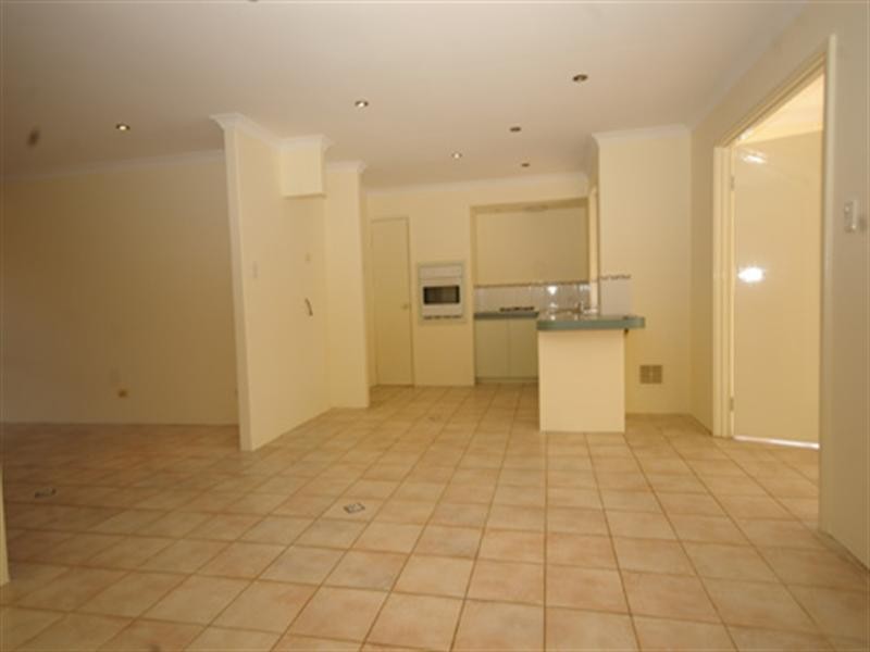 6 Menmuir Place, Bayswater WA 6053