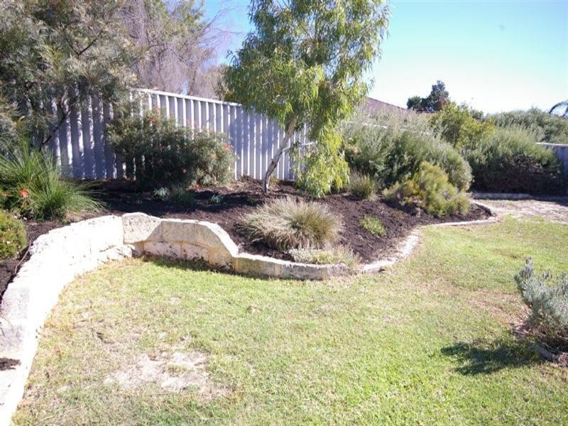 9 Bosberry Retreat, Mirrabooka WA 6061