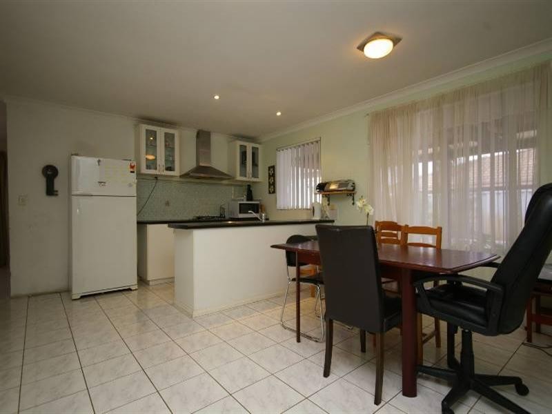 17 Redgate Court, Kiara WA 6054