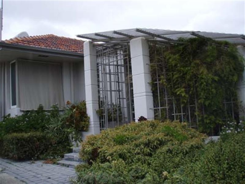 380 Flinders Street, Nollamara WA 6061