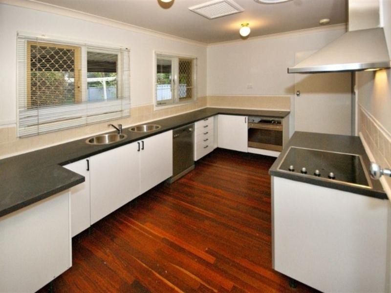 22 Markham Way, Balga WA 6061