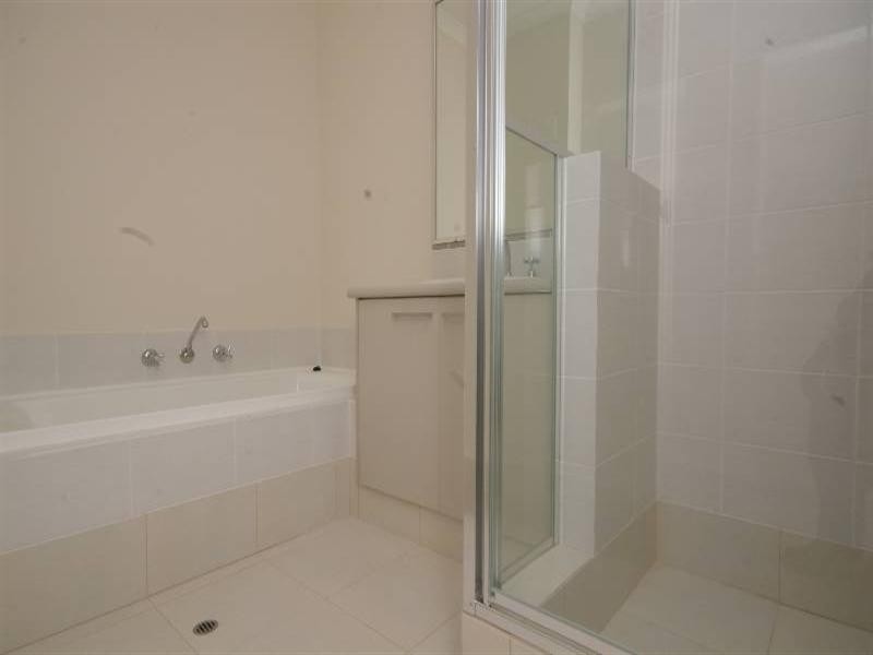 6 Turkich Place, Aveley WA 6069