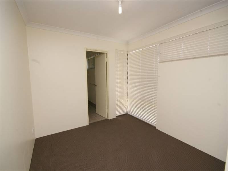 4 Eastbourne Crescent, Nollamara WA 6061