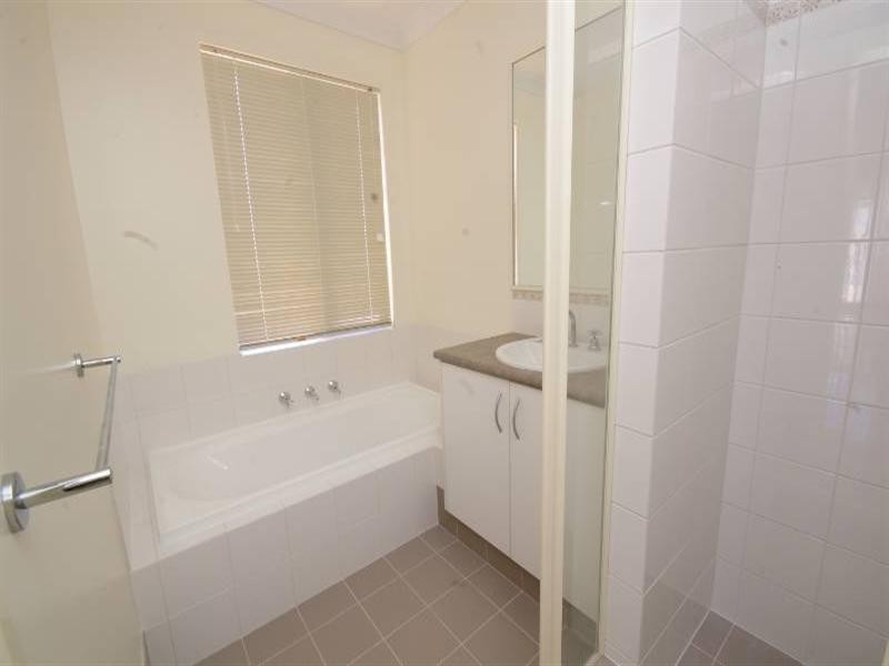 4 Eastbourne Crescent, Nollamara WA 6061