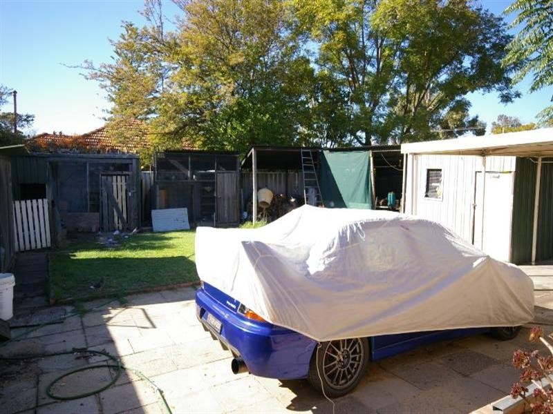 127 Culloton Crescent, Balga WA 6061