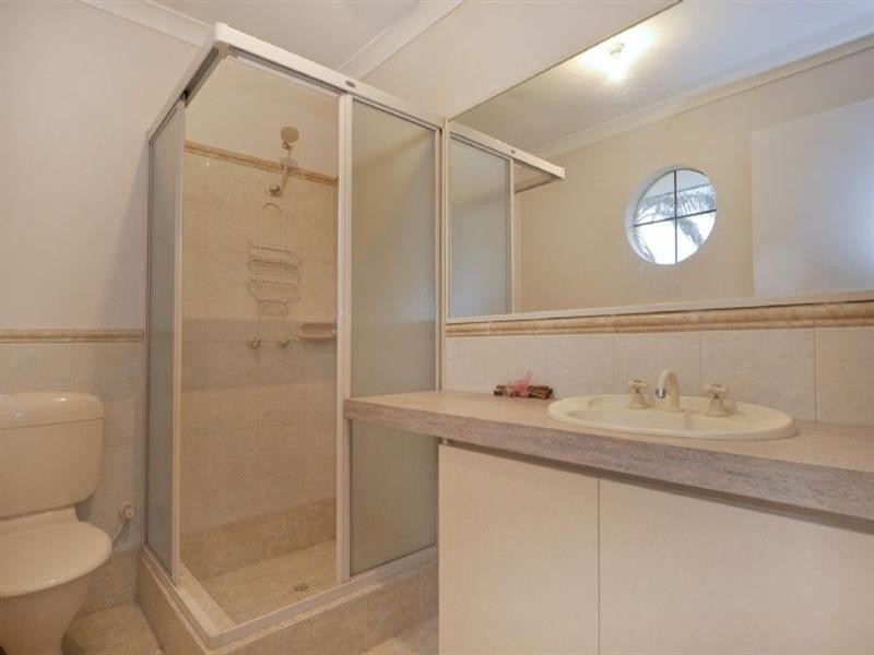 7b Robertsbridge Road, Nollamara WA 6061