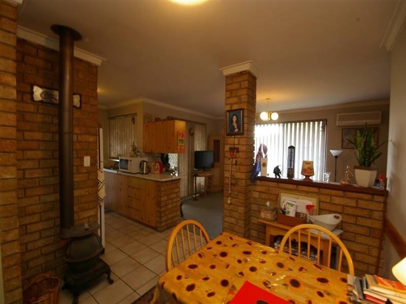 17 Chenile Mews, Mirrabooka WA 6061