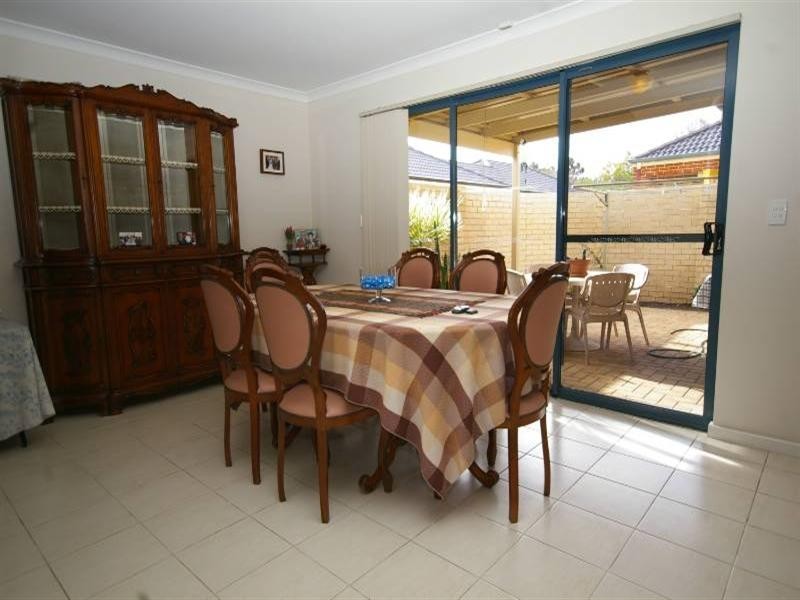 1/364 Light Street, Dianella WA 6059