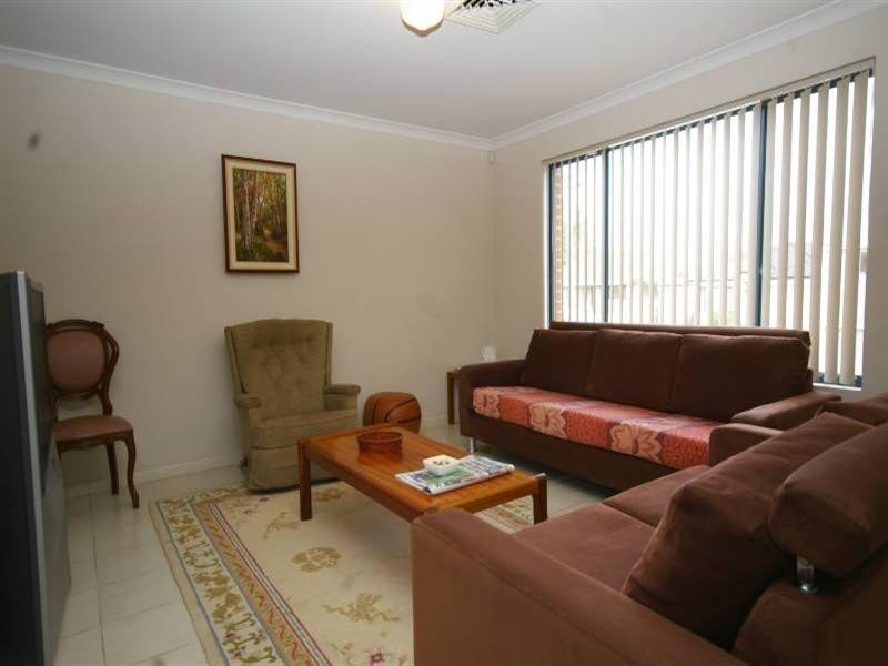 1/364 Light Street, Dianella WA 6059