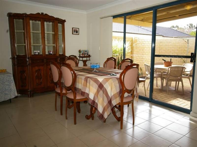 1/364 Light Street, Dianella WA 6059