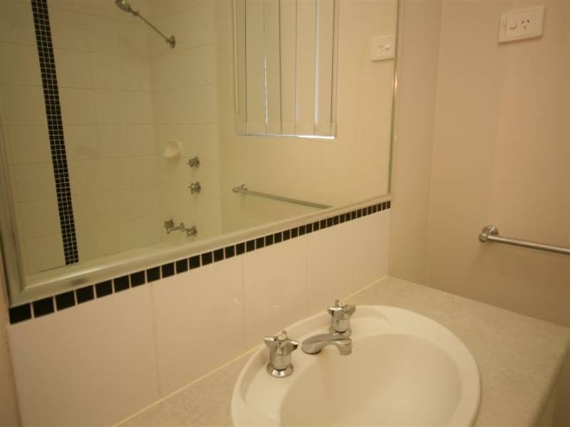 Unit 11/54 Esperanto Way, Westminster WA 6061