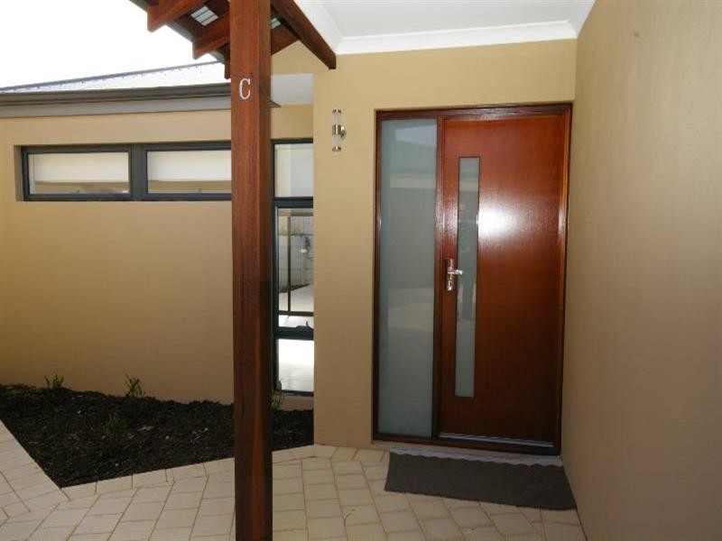 17c Coolham Way, Balga WA 6061