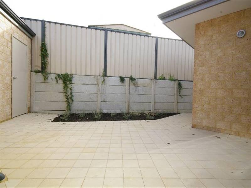 17c Coolham Way, Balga WA 6061