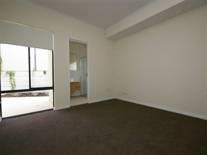 17c Coolham Way, Balga WA 6061