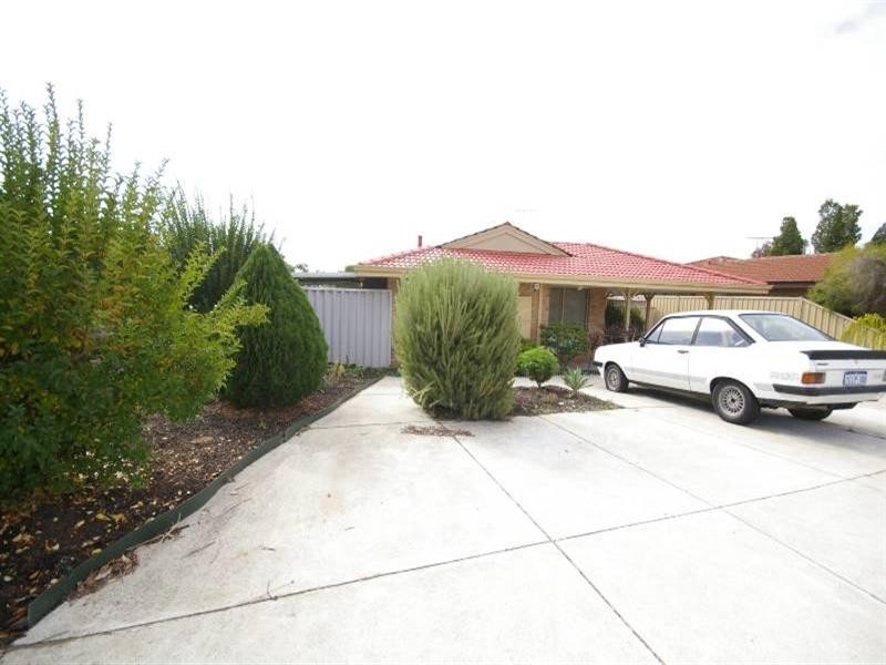 15 Lambourne Retreat, Mirrabooka WA 6061