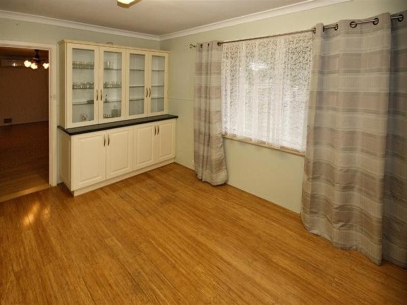 2 Mercer Way, Balga WA 6061