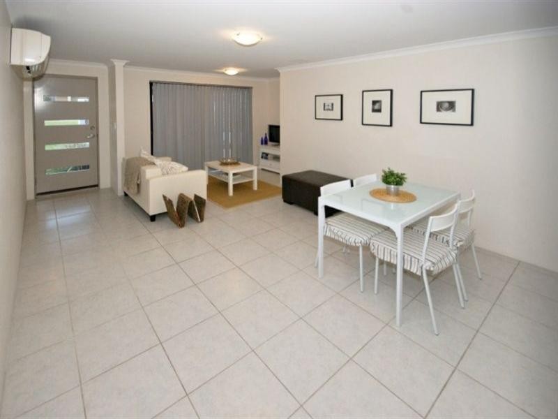 39a Stroughton Road, Westminster WA 6061