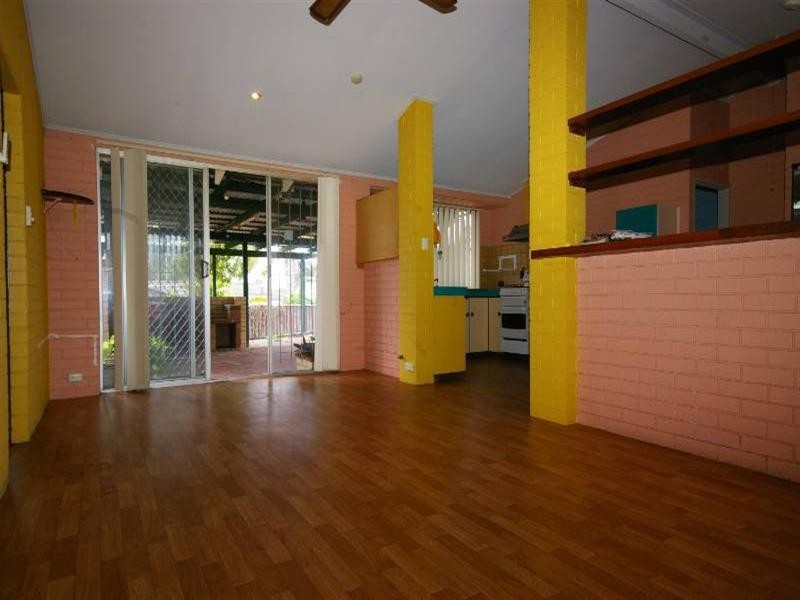 3 Parin Road, Marangaroo WA 6064